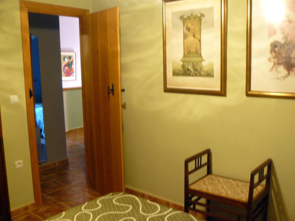 Casa Rural Torre De Campos Ainzon Habitación foto