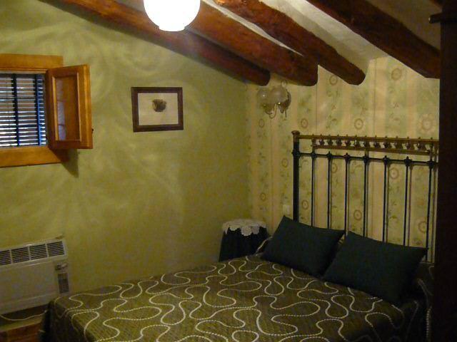Casa Rural Torre De Campos Ainzon Habitación foto